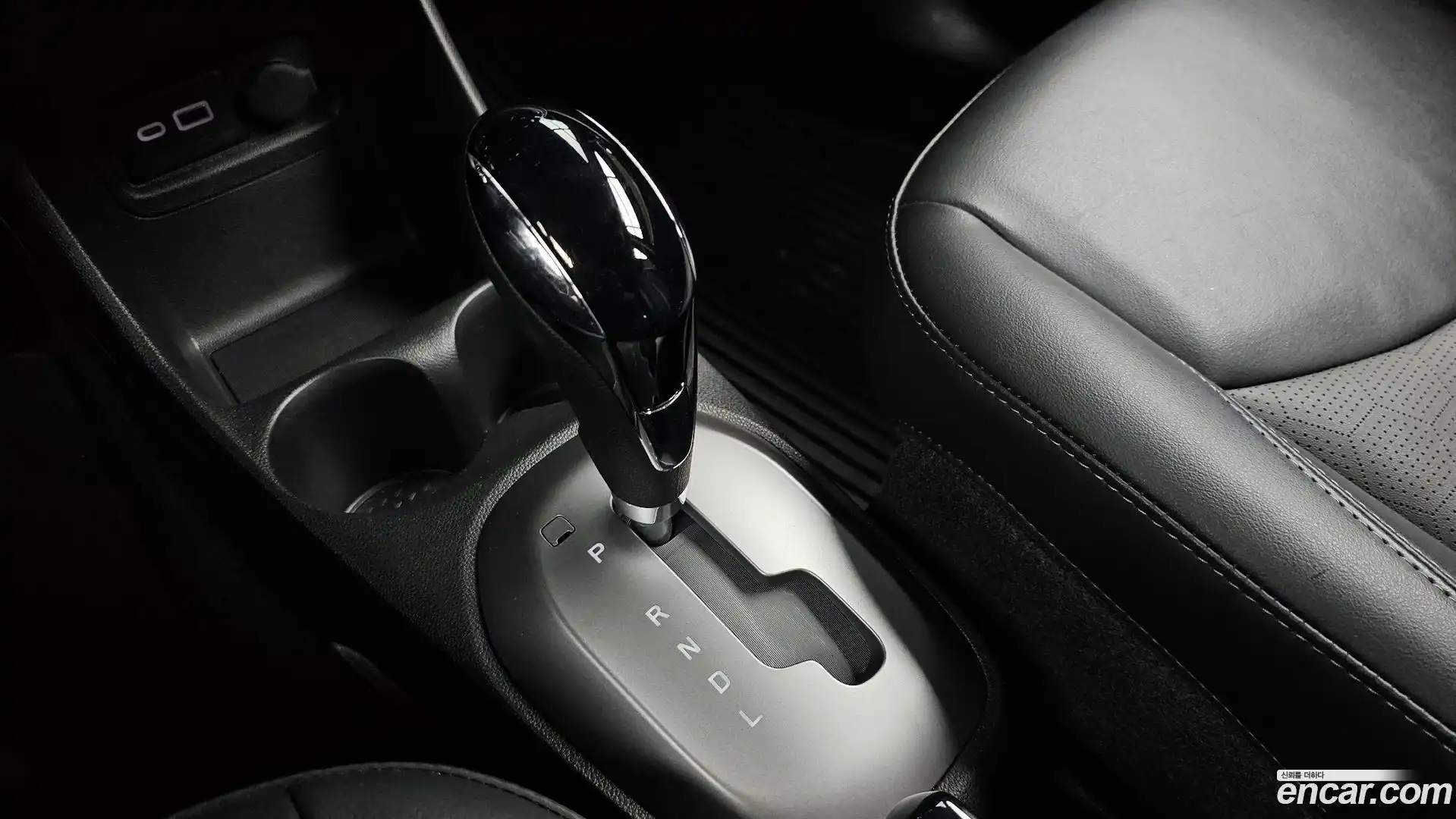 Spark Chevrolet 2022.10-INNER-009