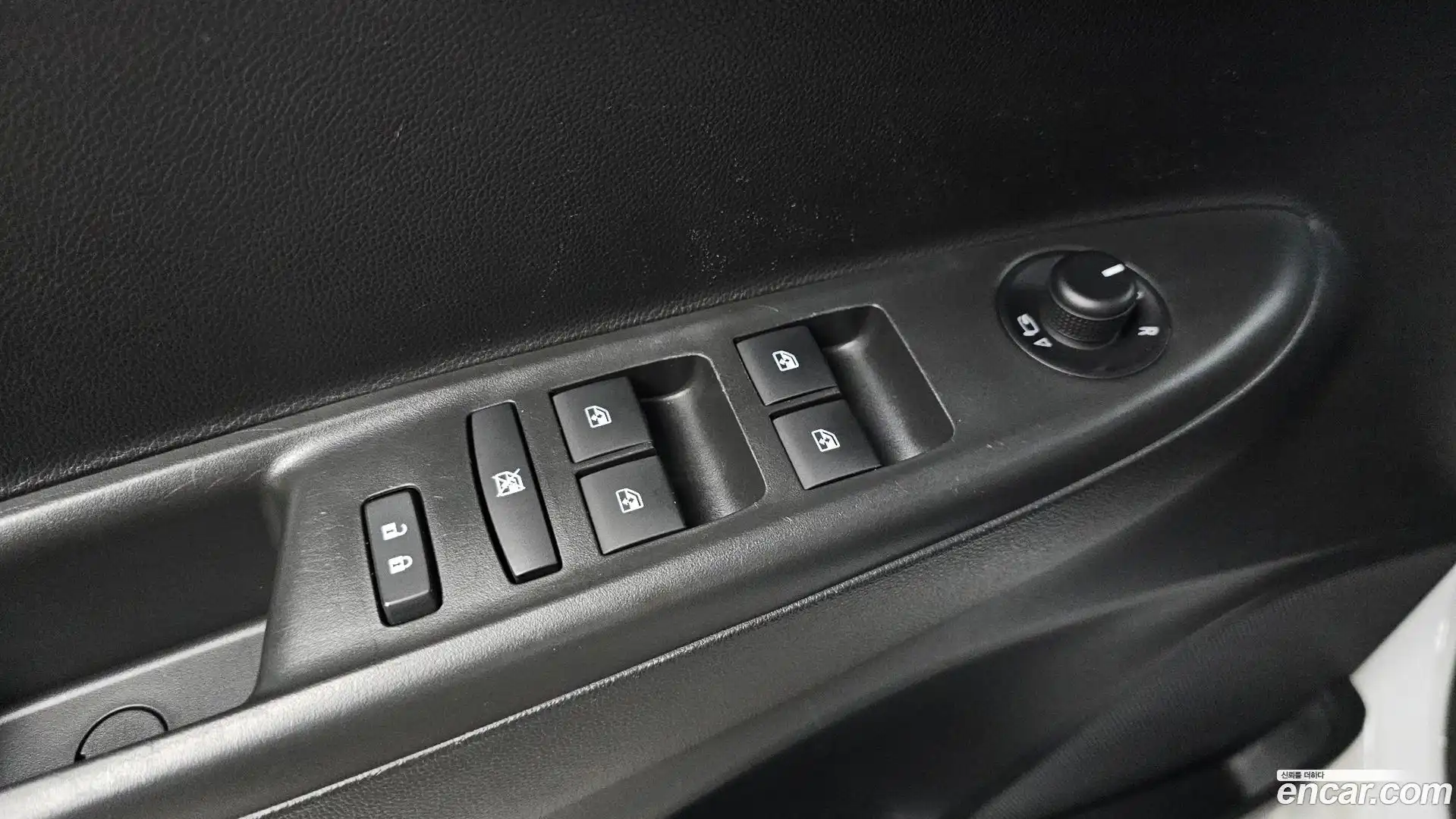 Spark Chevrolet 2022.10-OPTION-023