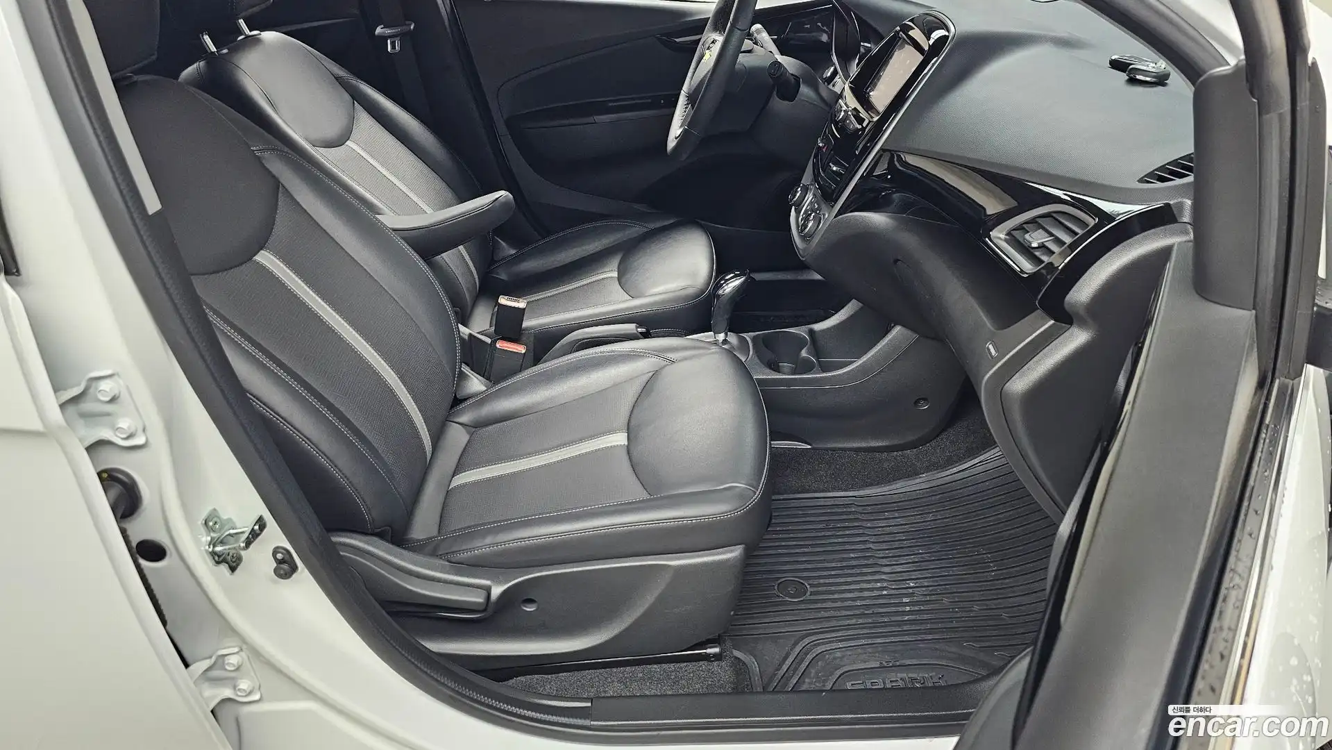 Spark Chevrolet 2022.10-INNER-036