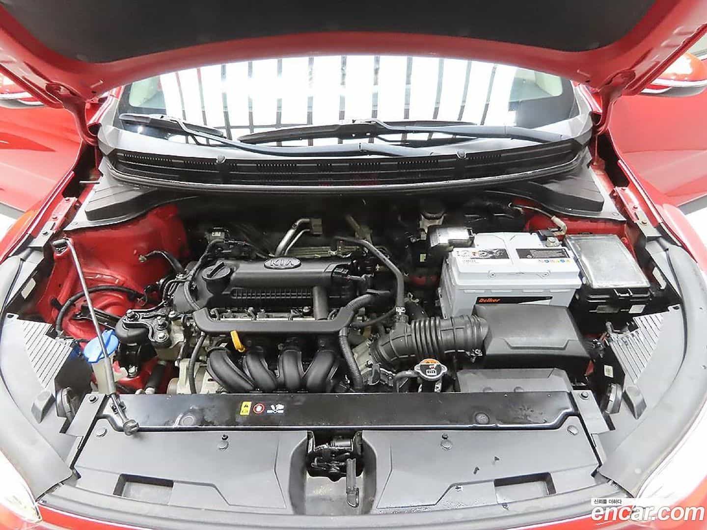 Stonic Kia 2018.10-OUTER-006