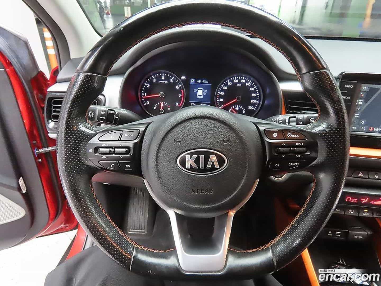 Stonic Kia 2018.10-OPTION-015