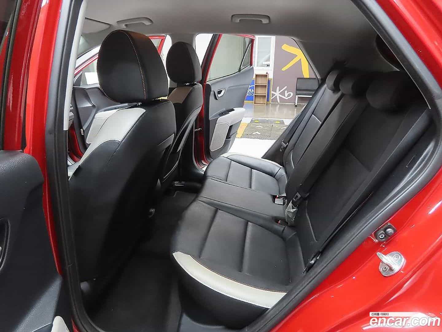 Stonic Kia 2018.10-OPTION-022