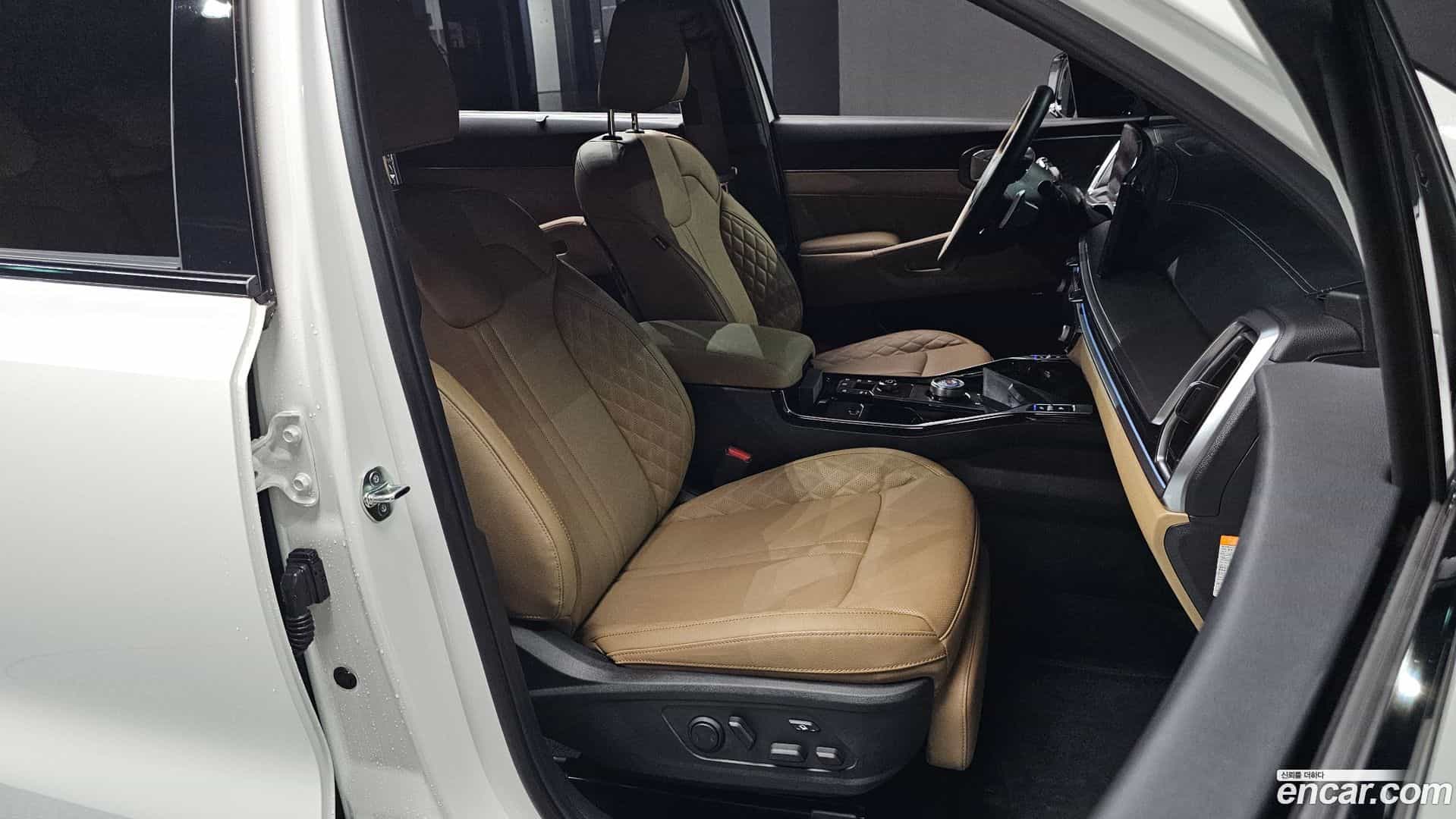 Sorento Kia 2024.6-INNER-036