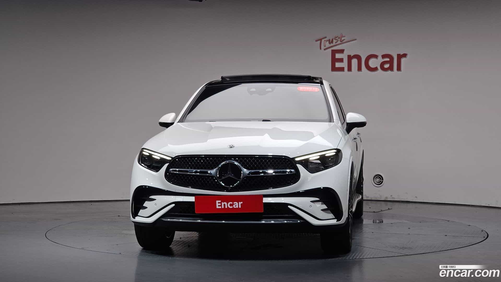 GLC-Class Mercedes-Benz 2025.8-OUTER-003