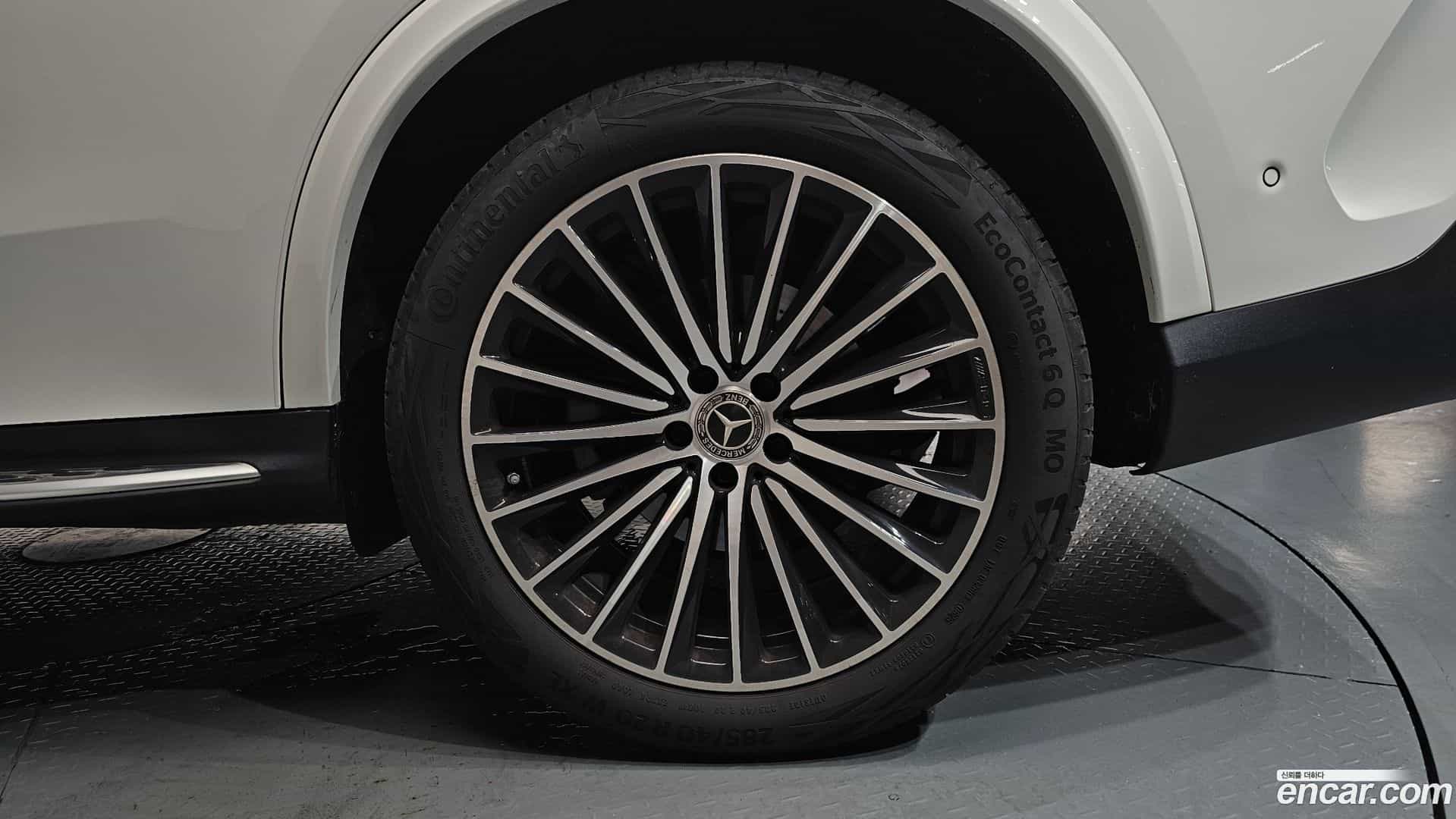 GLC-Class Mercedes-Benz 2025.8-OUTER-031