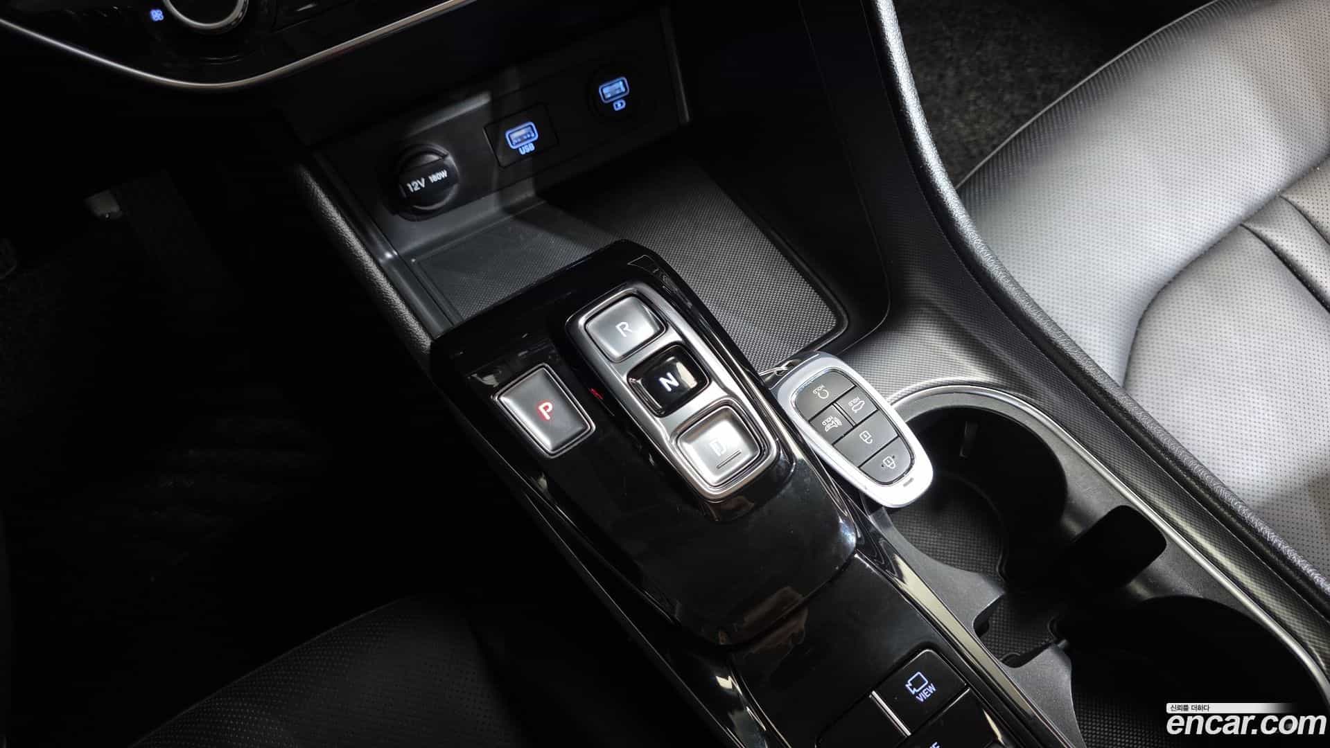 Sonata Hyundai 2021.0-INNER-009