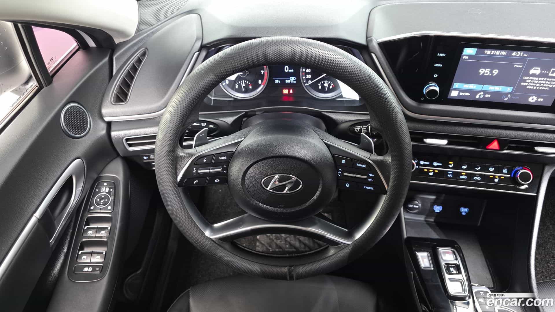 Sonata Hyundai 2021.0-OPTION-019