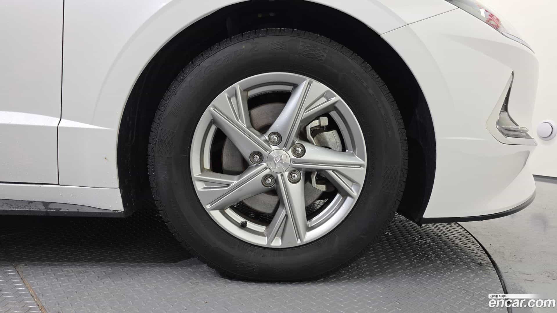 Sonata Hyundai 2021.0-OUTER-031