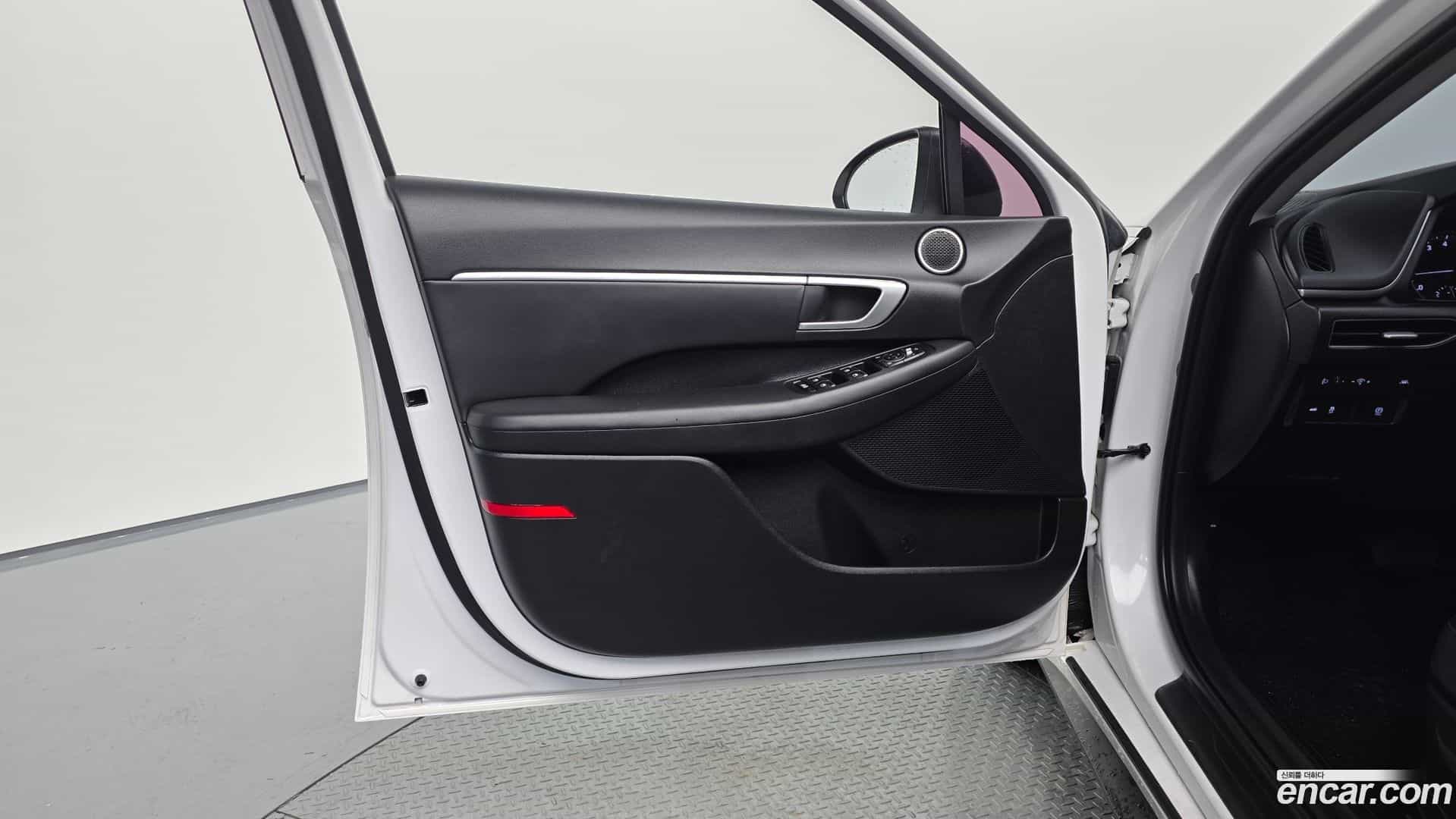 Sonata Hyundai 2021.0-INNER-034