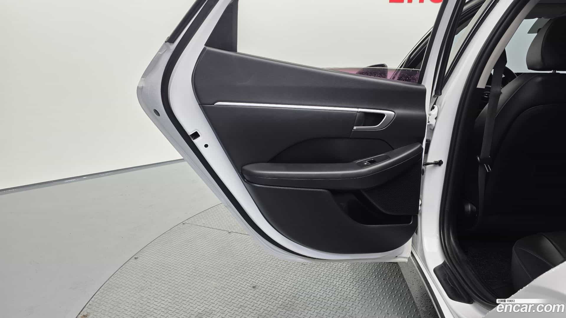 Sonata Hyundai 2021.0-INNER-035