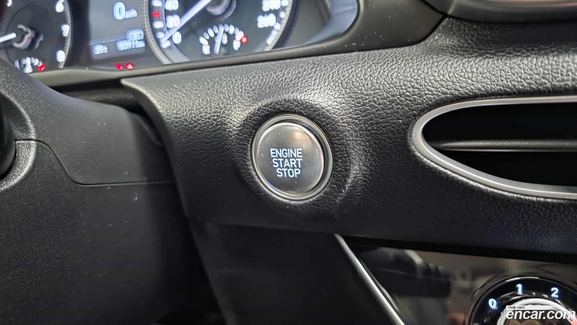Sonata Hyundai 2021.0-OPTION-043