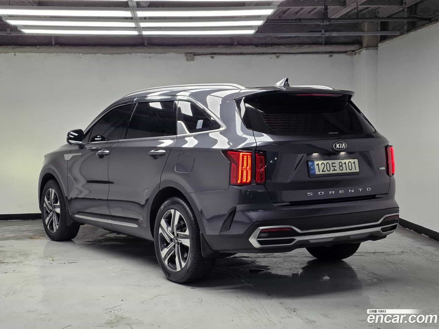 Sorento Kia 2021.0-OUTER-002