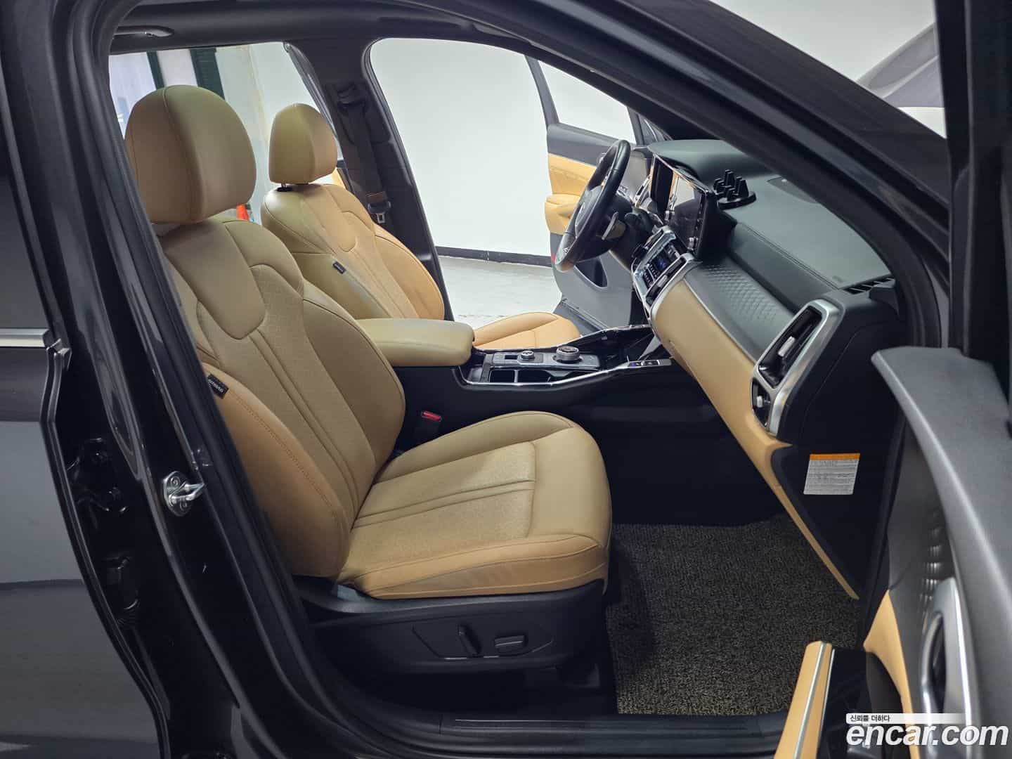 Sorento Kia 2021.0-INNER-010