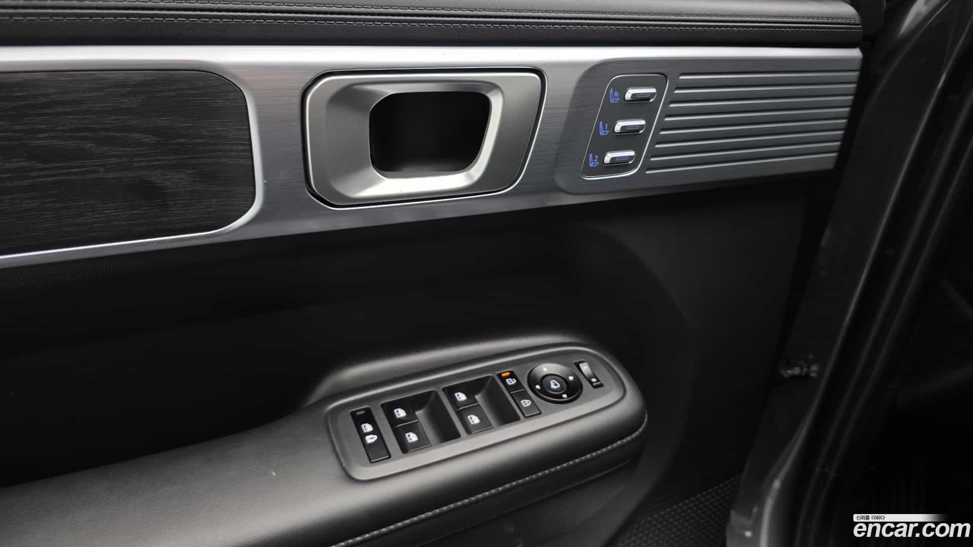 Santafe Hyundai 2024.6-OPTION-043