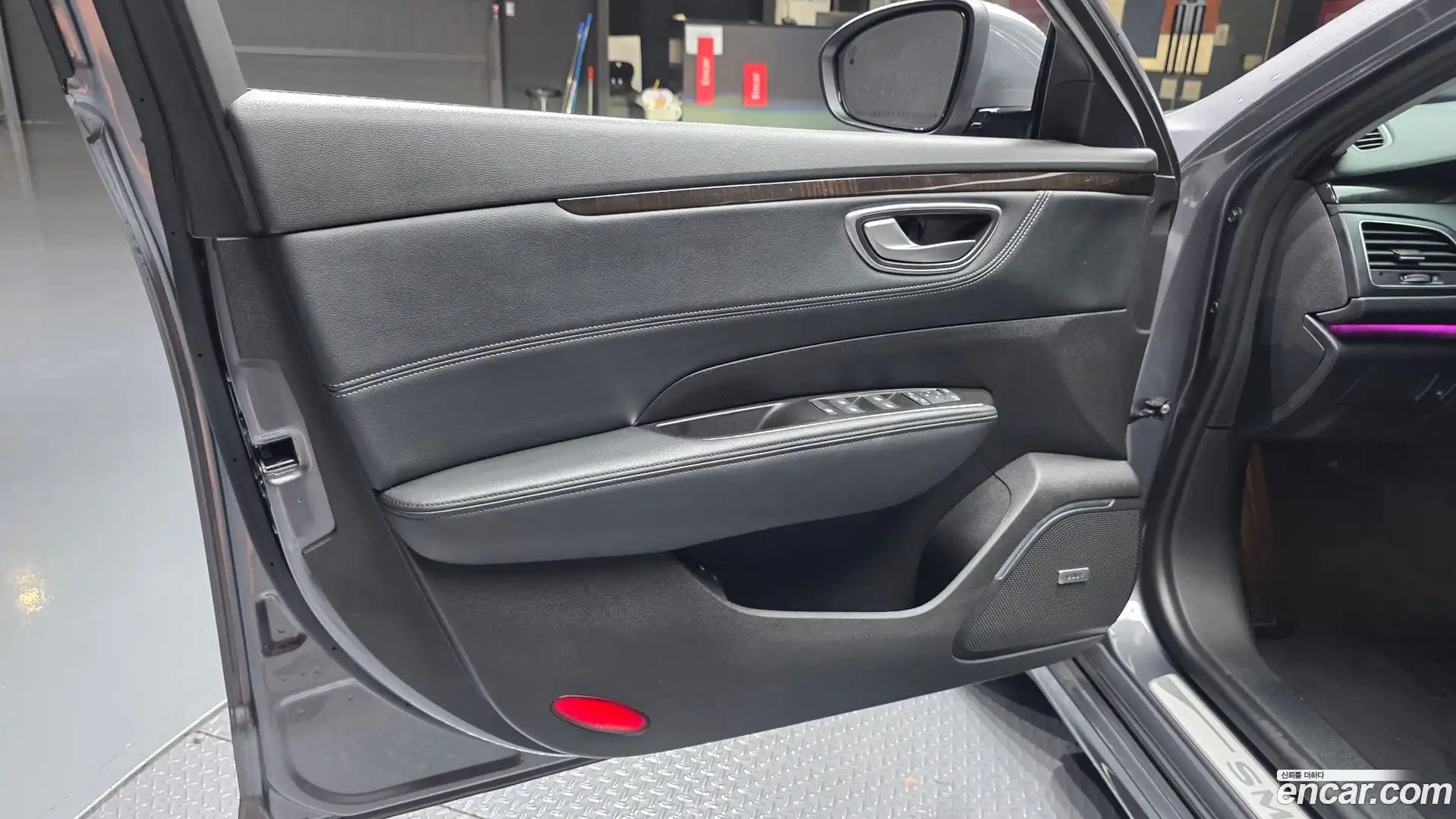SM6 Renault Korea 2018.6-INNER-034