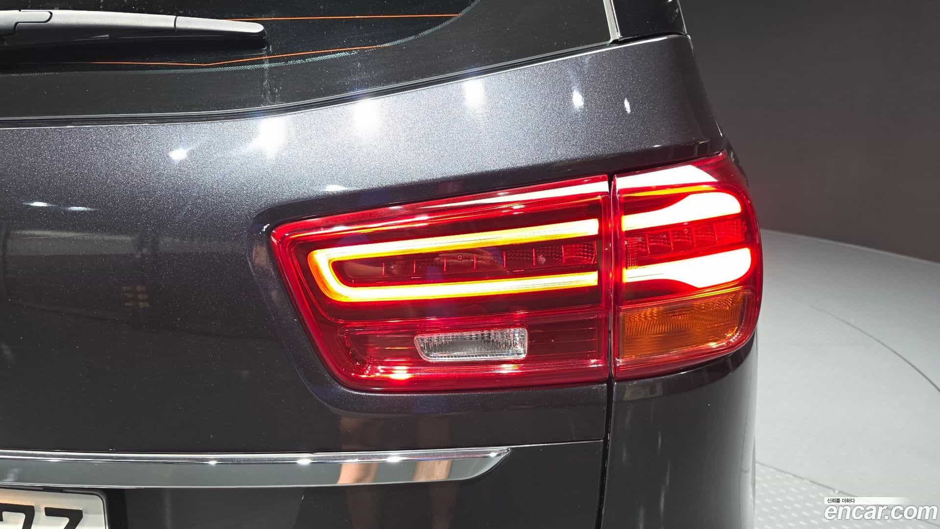 Canival Kia 2018.9-OUTER-033