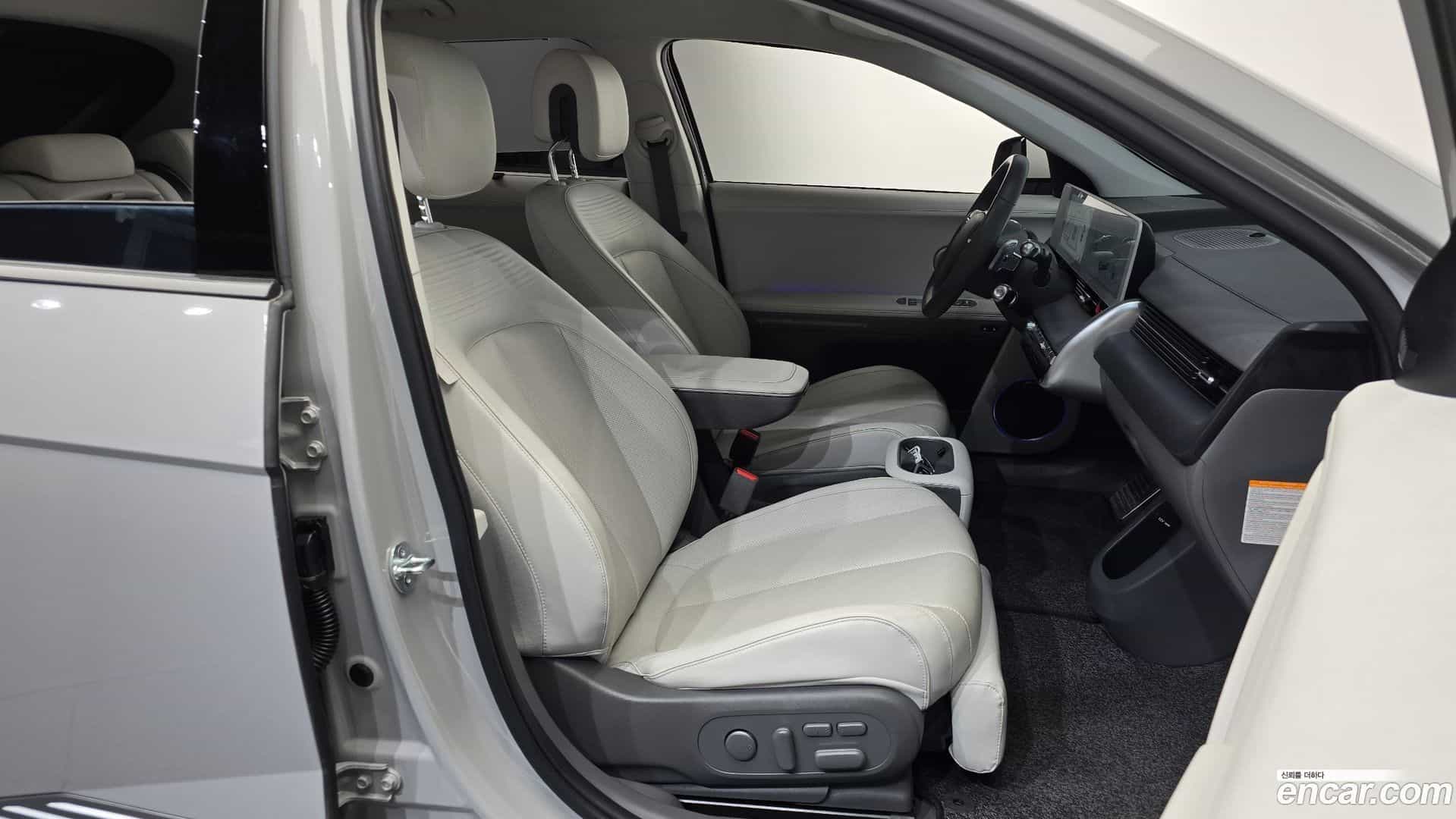 Ioniq5 Hyundai 2022.11-INNER-036