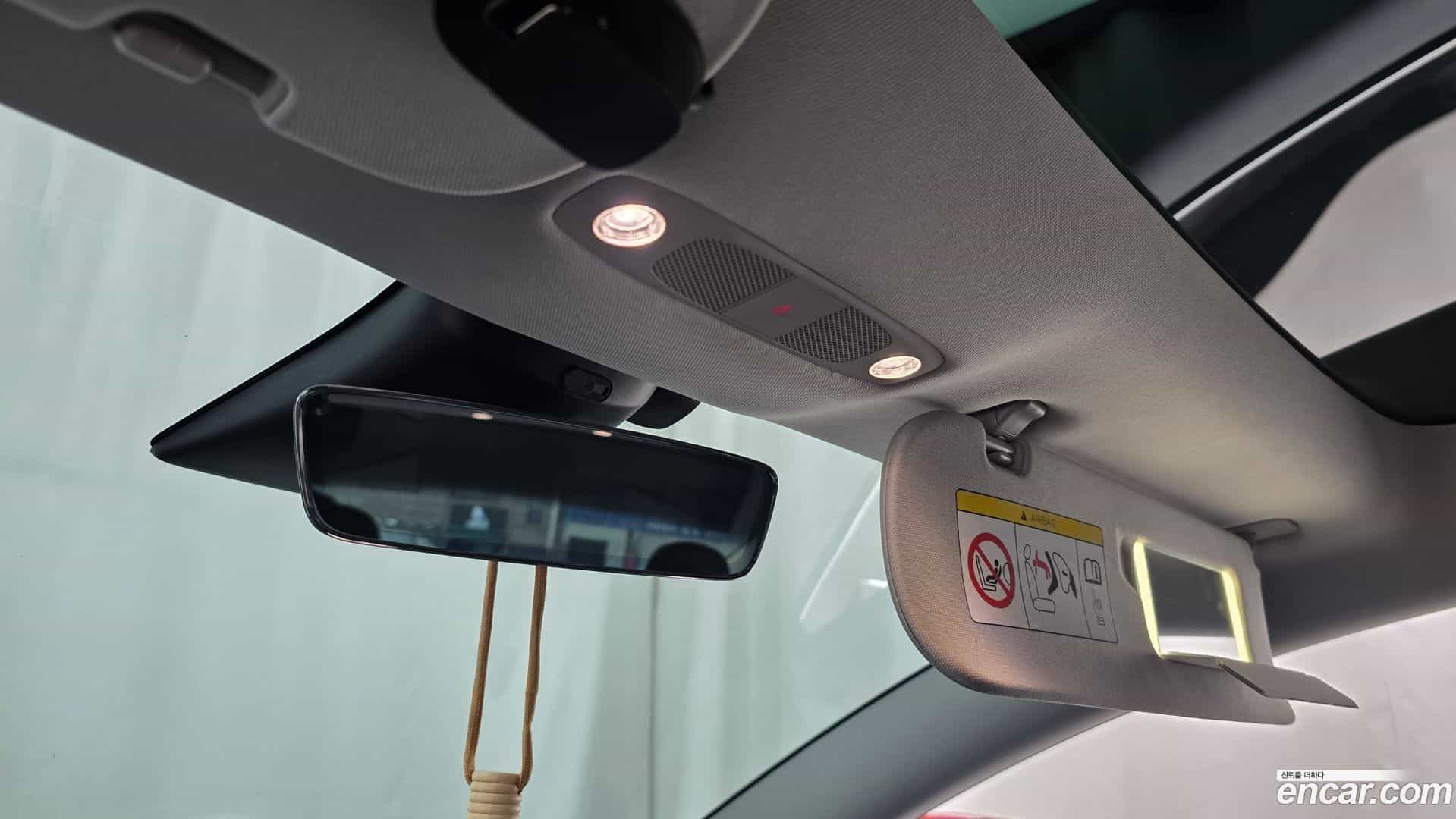 Model 3 Tesla 2020.10-OPTION-021