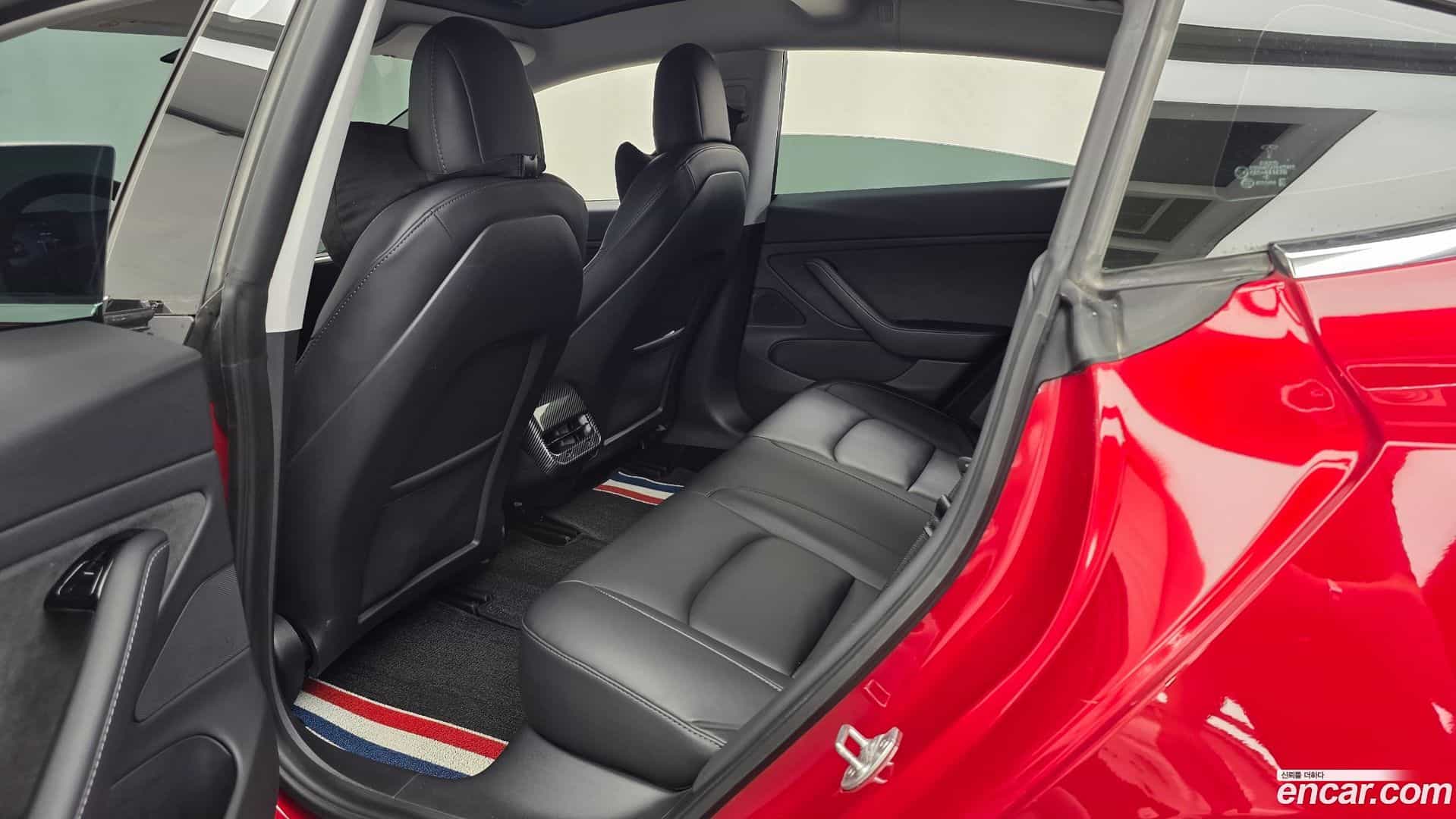 Model 3 Tesla 2020.10-INNER-036