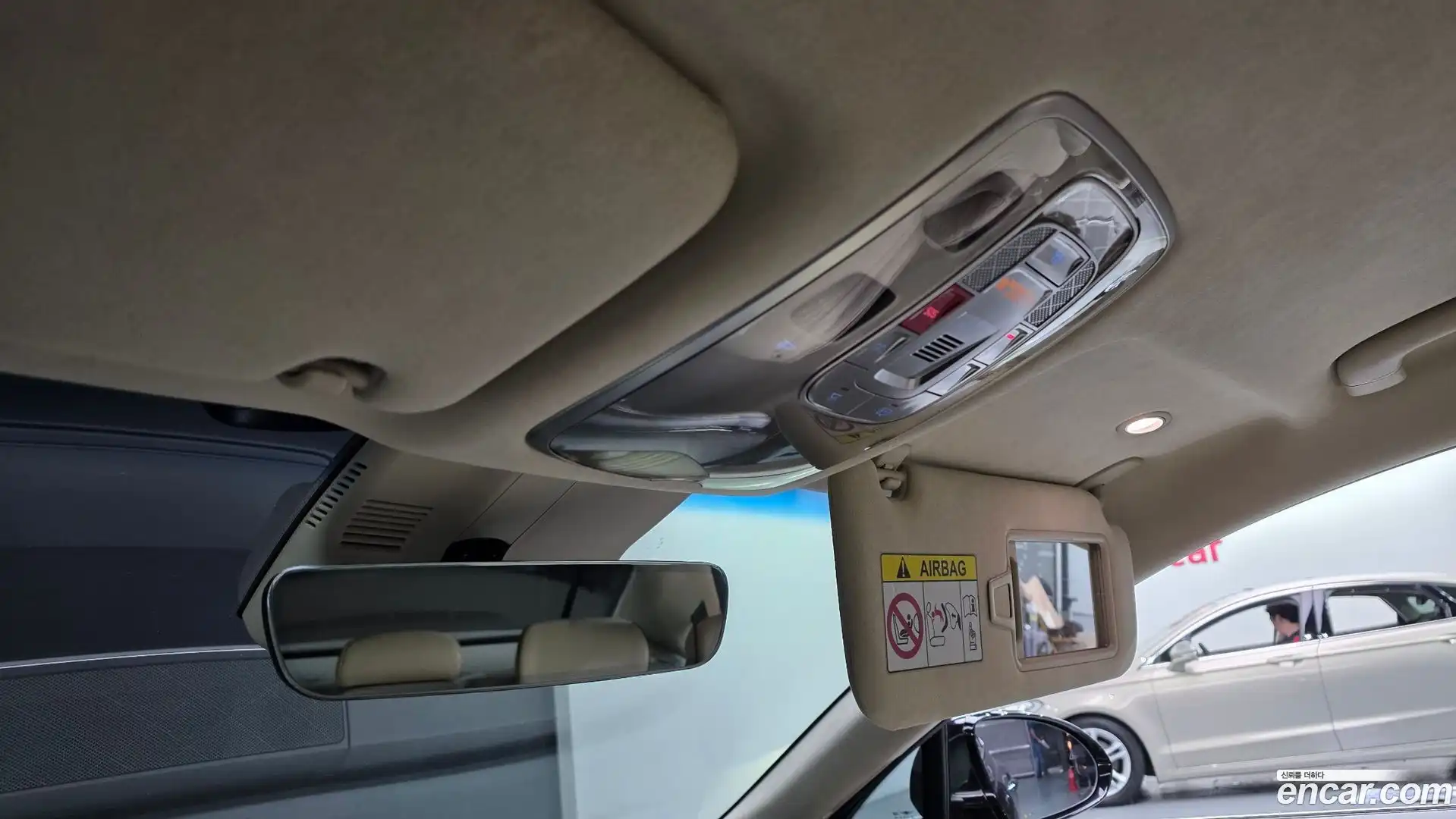 G80 Genesis 2022.6-INNER-010