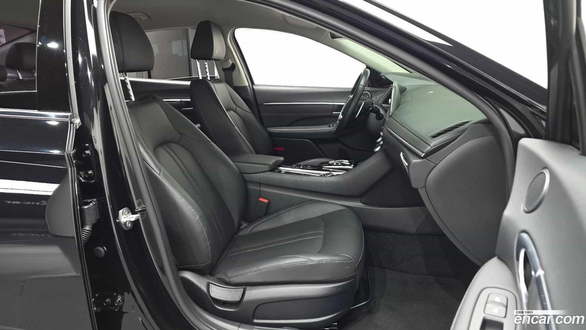 Sonata Hyundai 2022.6-OPTION-015