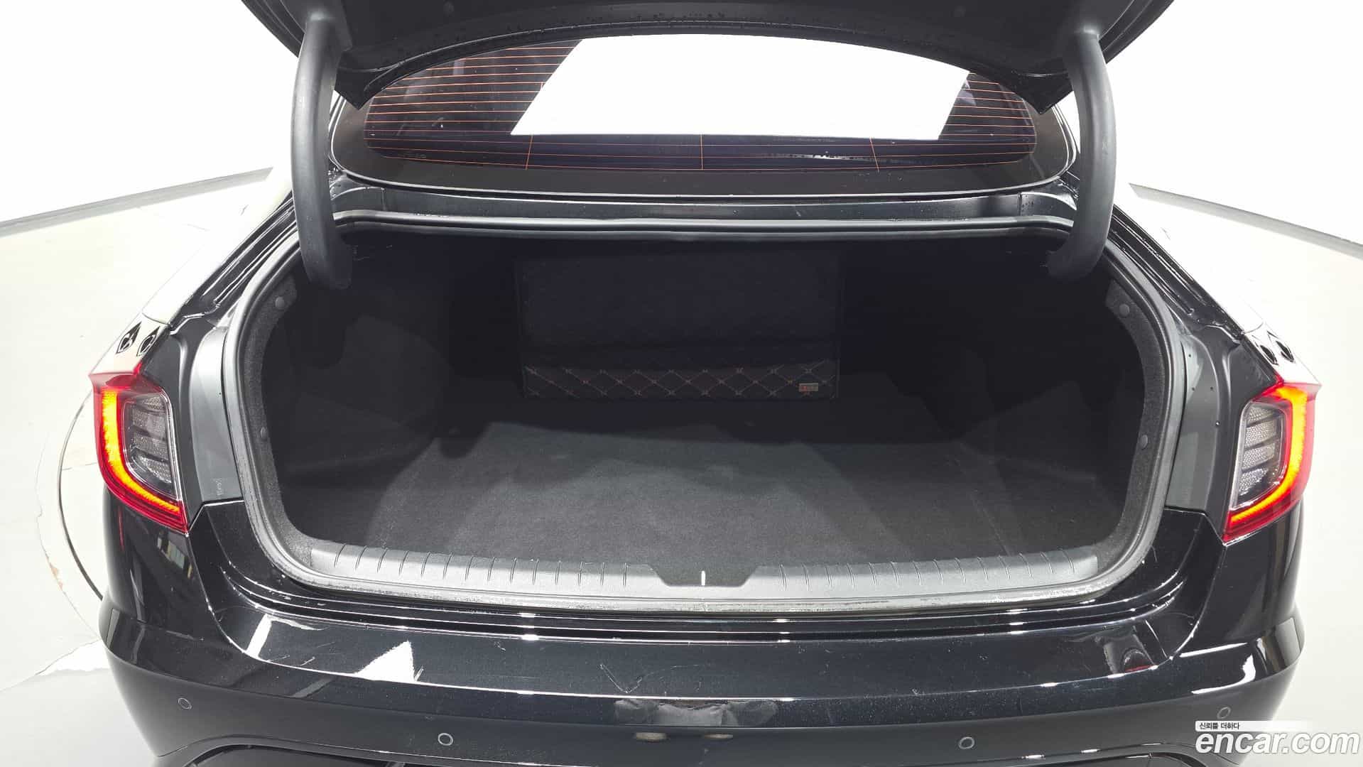 Sonata Hyundai 2022.6-OPTION-024