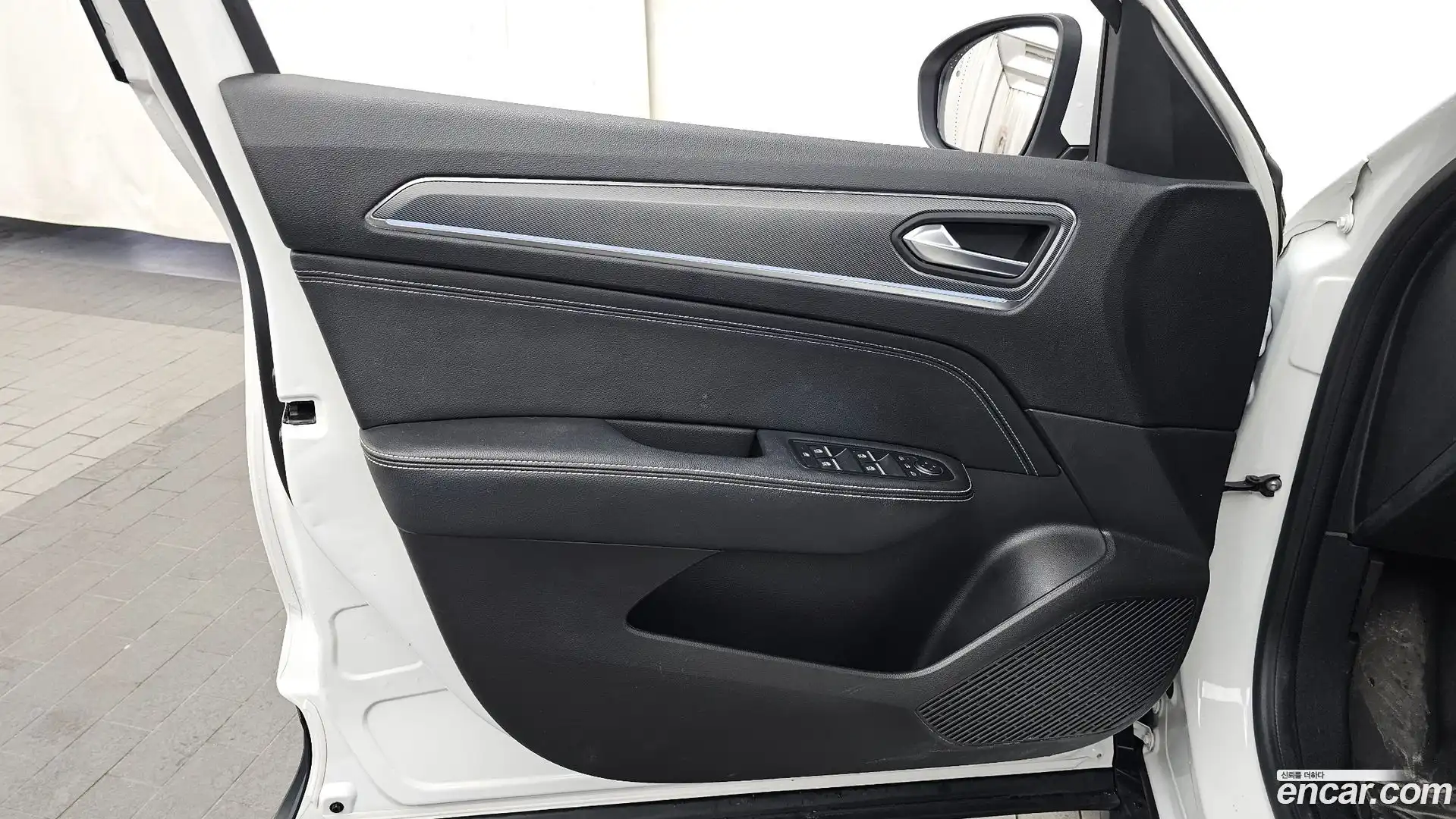 XM3 Renault Korea 2020.3-INNER-034