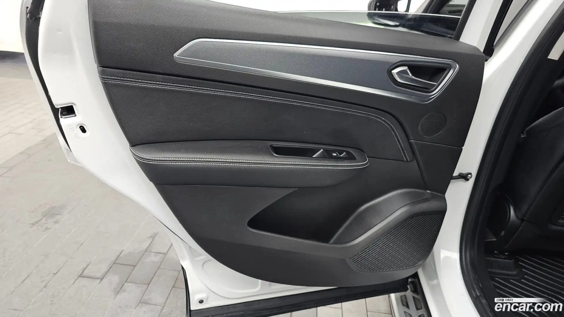 XM3 Renault Korea 2020.3-INNER-035