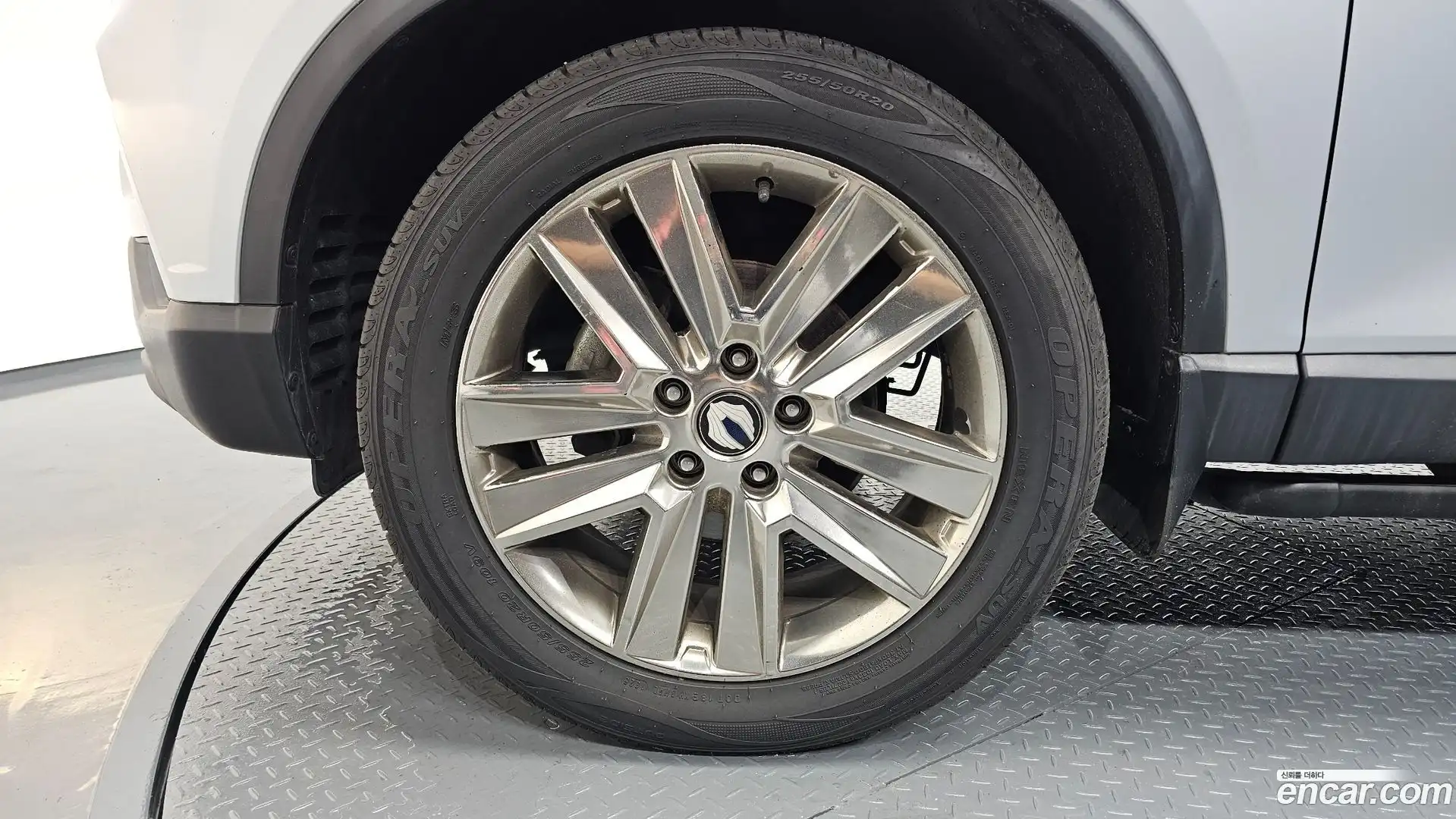 Rexton KG Mobility 2018.2-OUTER-005