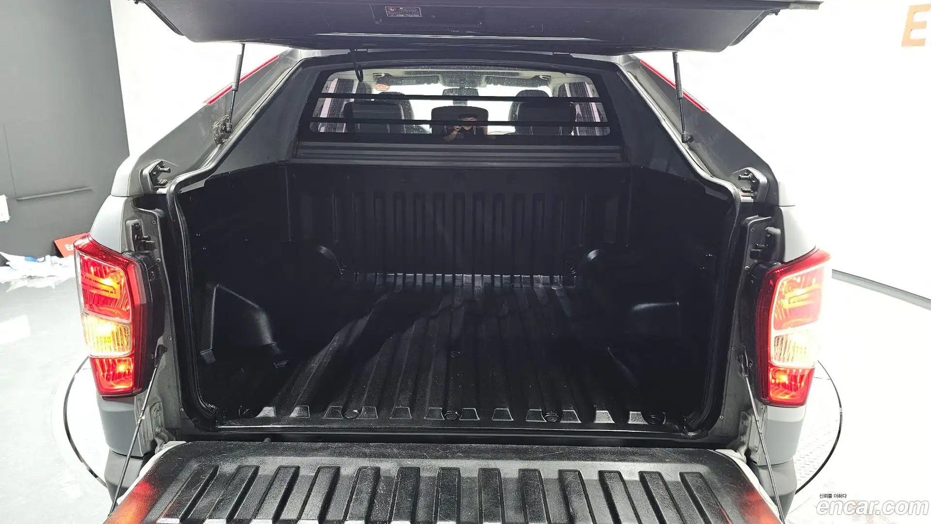 Rexton KG Mobility 2018.2-OPTION-021