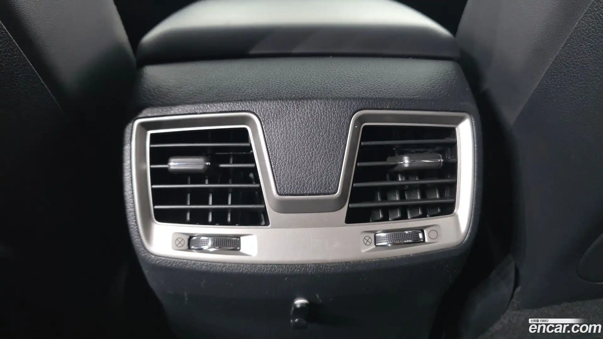 Rexton KG Mobility 2018.2-OPTION-041