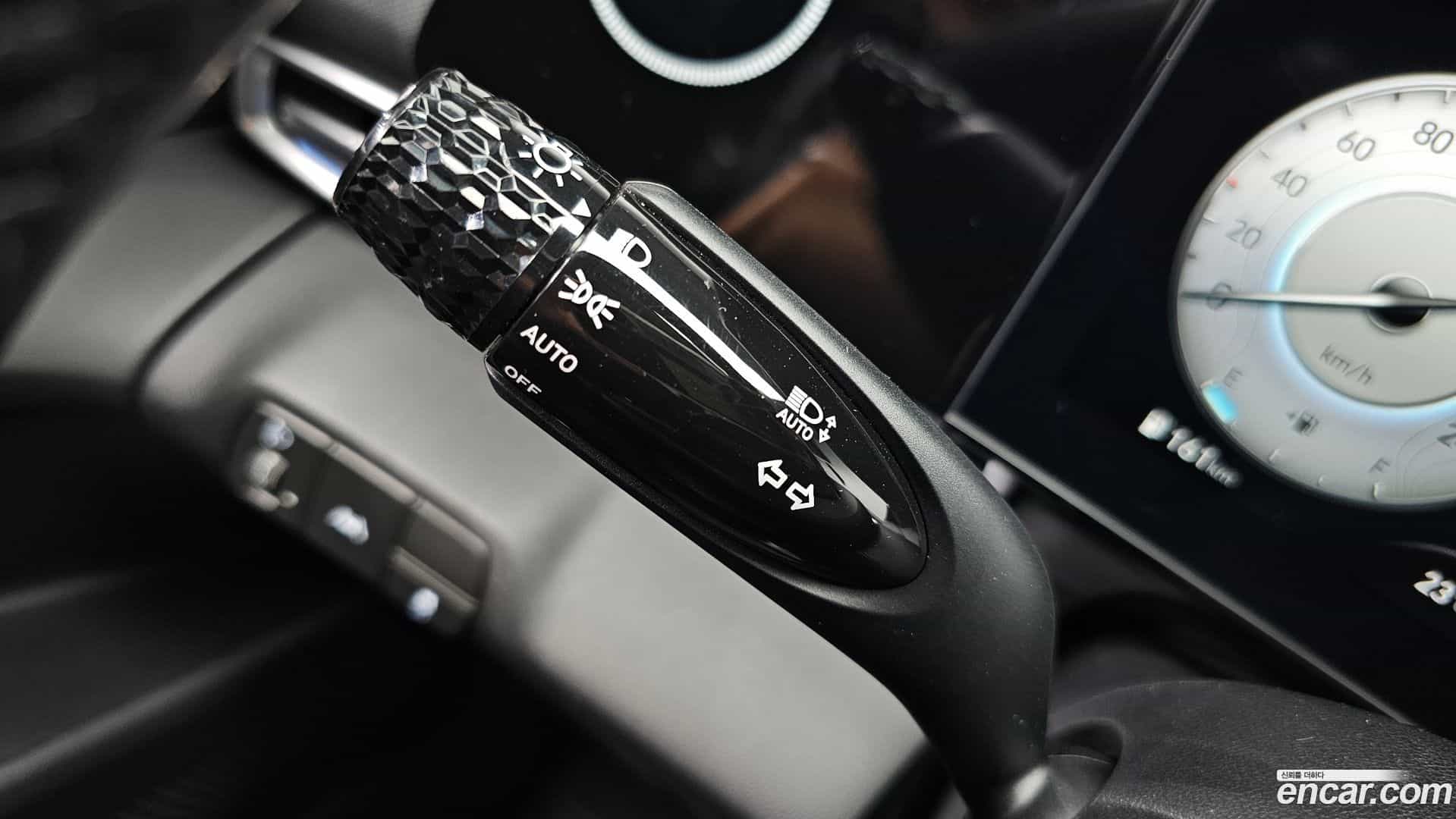 AVANTE Hyundai 2020.6-OPTION-022