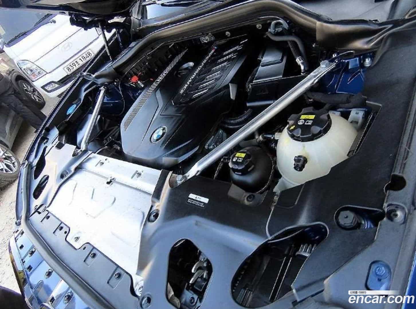 X4 BMW 2021.9-OPTION-023