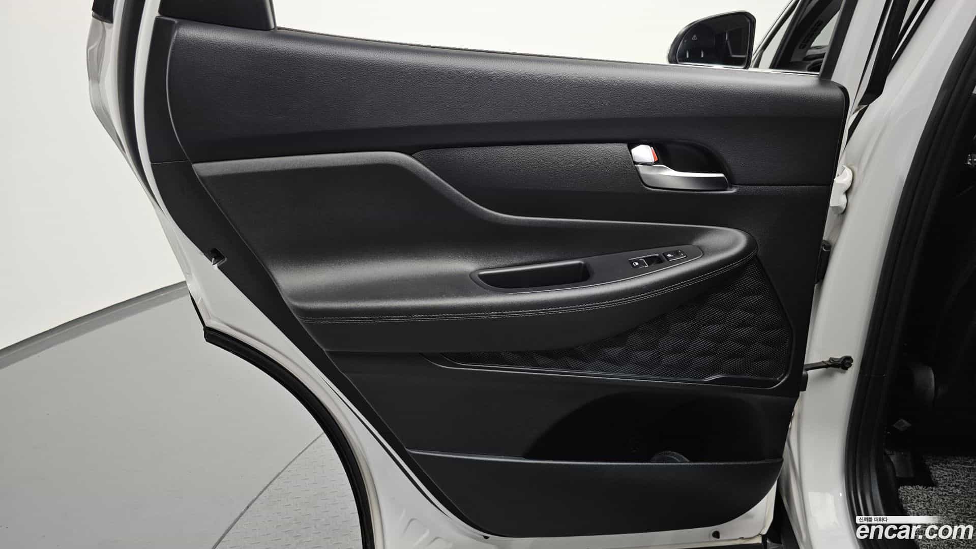 Santafe Hyundai 2021.11-INNER-035