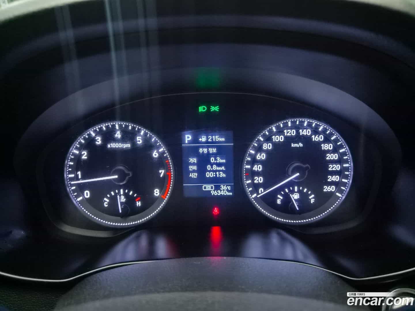 Grandeur Hyundai 2017.3-INNER-008