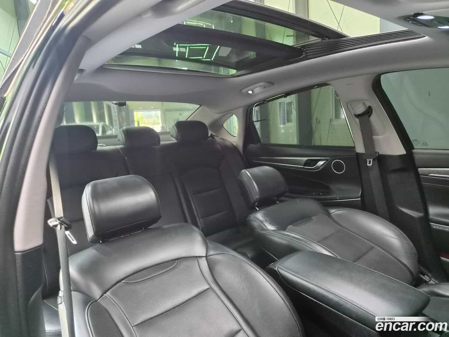 Grandeur Hyundai 2017.3-INNER-010