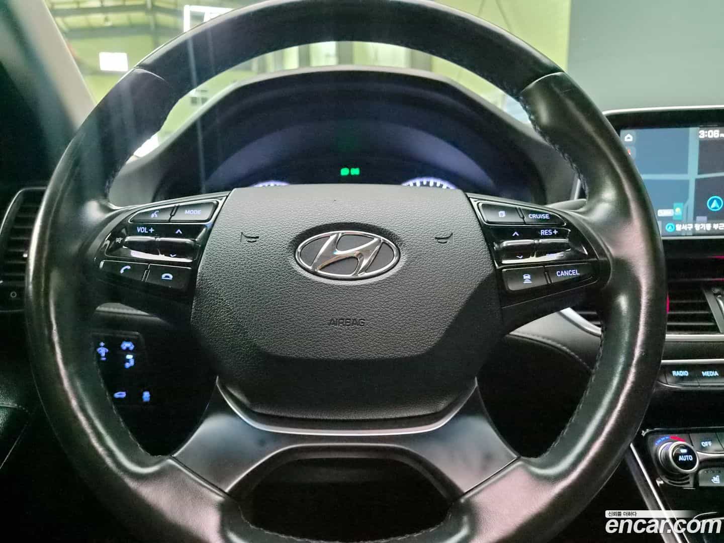 Grandeur Hyundai 2017.3-OPTION-017