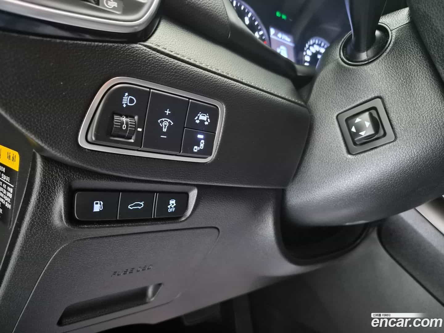 Grandeur Hyundai 2017.3-OPTION-018