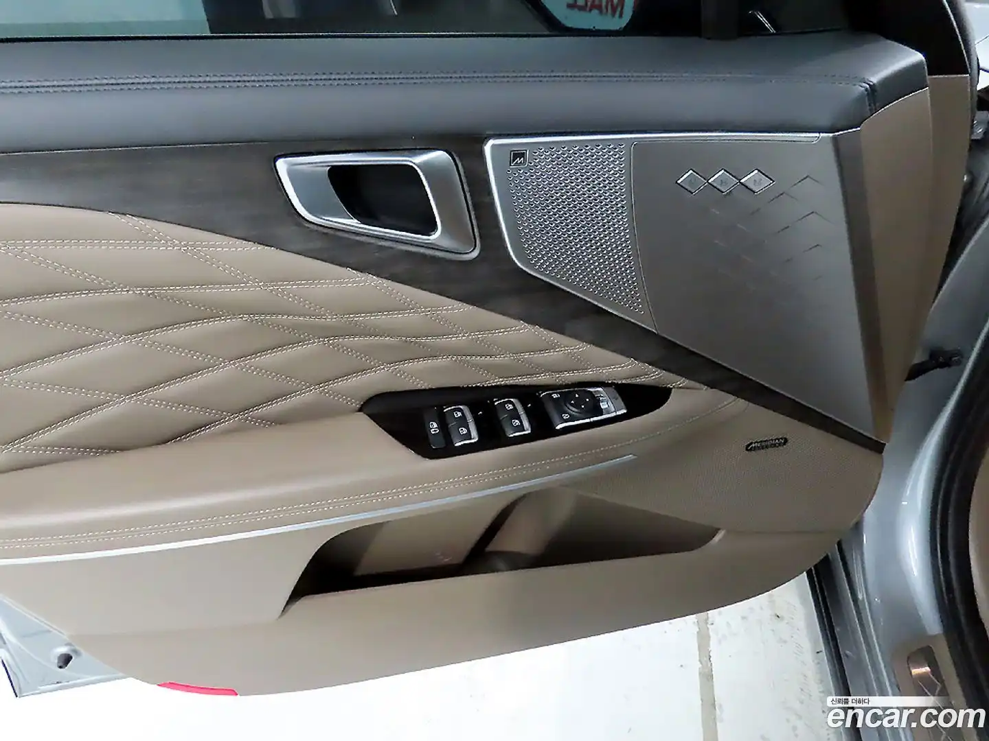K8 Kia 2021.4-OPTION-018