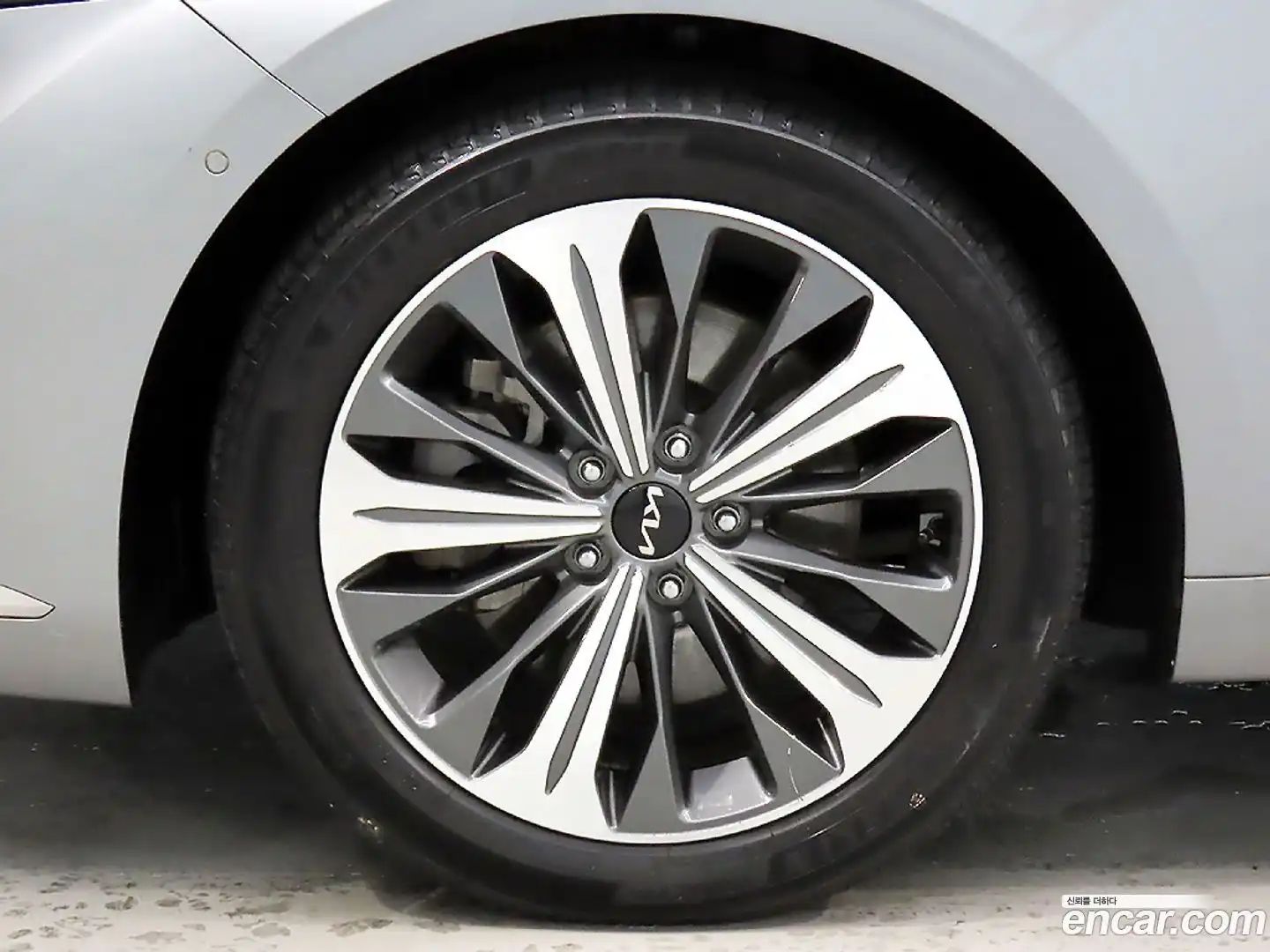 K8 Kia 2021.4-OPTION-024