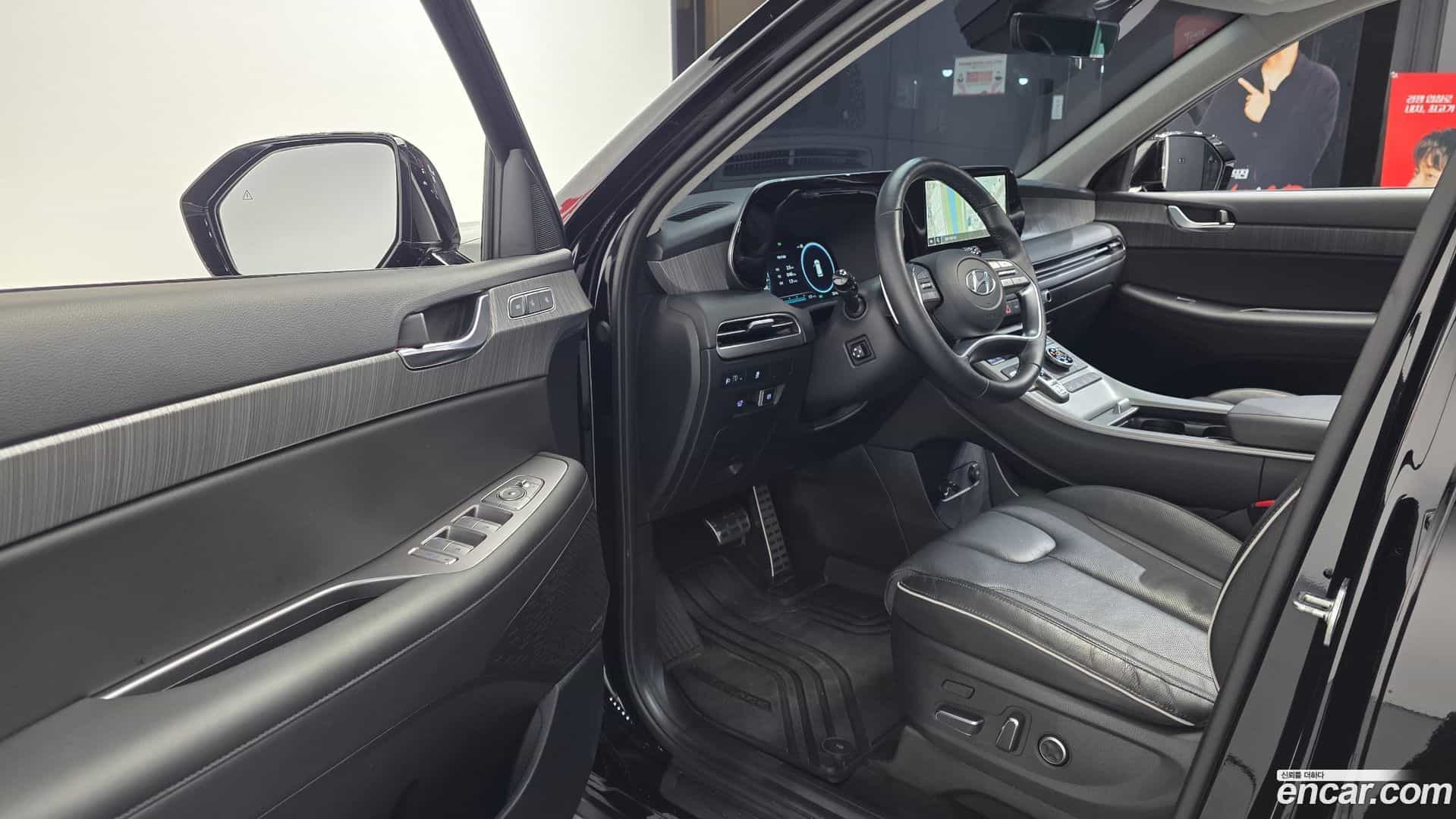 Palisade Hyundai 2023.2-INNER-010