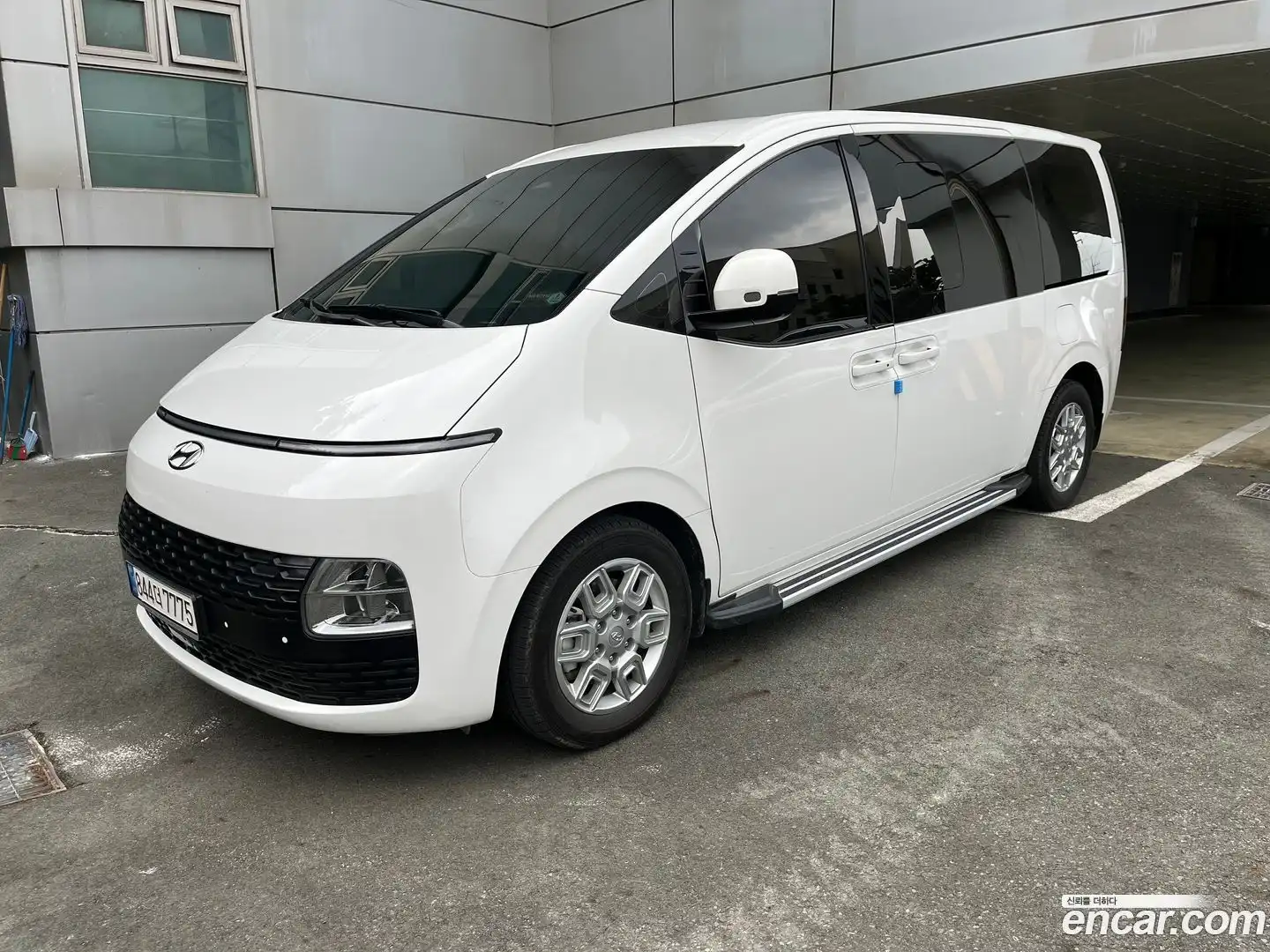 Staria Hyundai 2022.4-OUTER-001