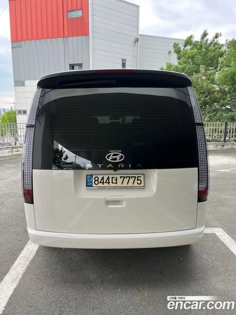 Staria Hyundai 2022.4-OUTER-004
