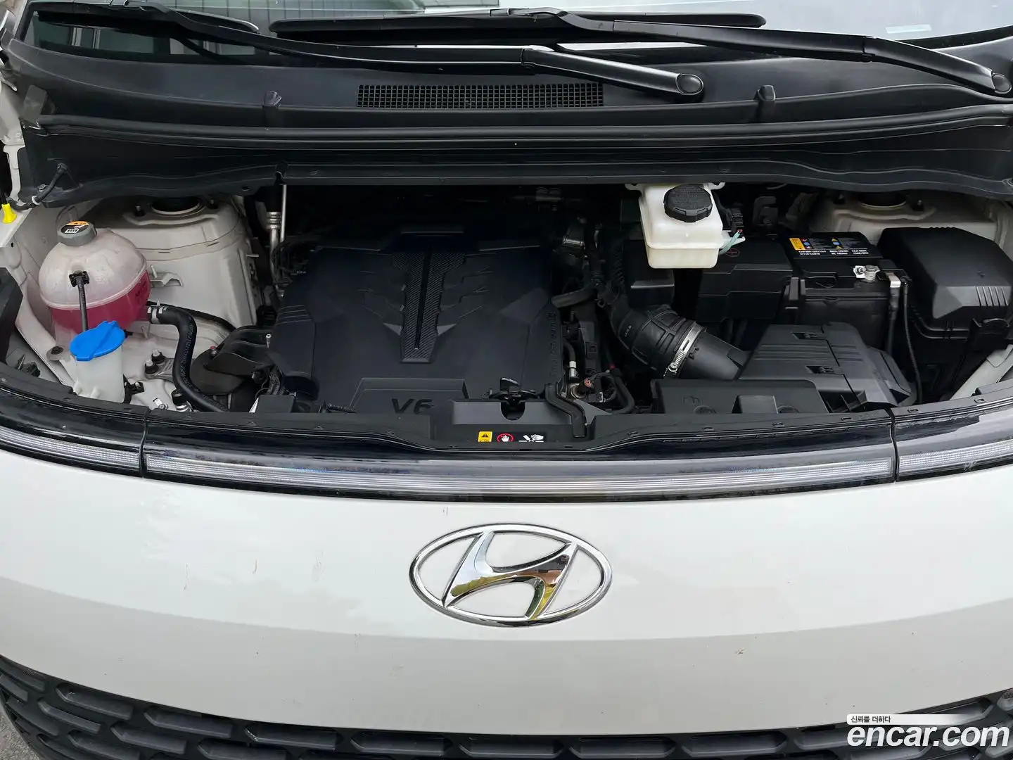 Staria Hyundai 2022.4-OUTER-006