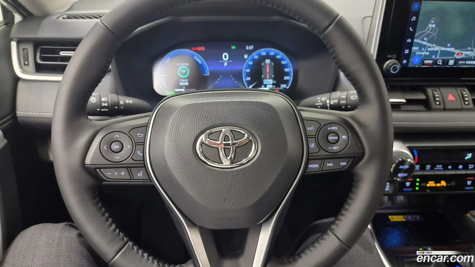 RAV4 Toyota 2025.9-OPTION-018