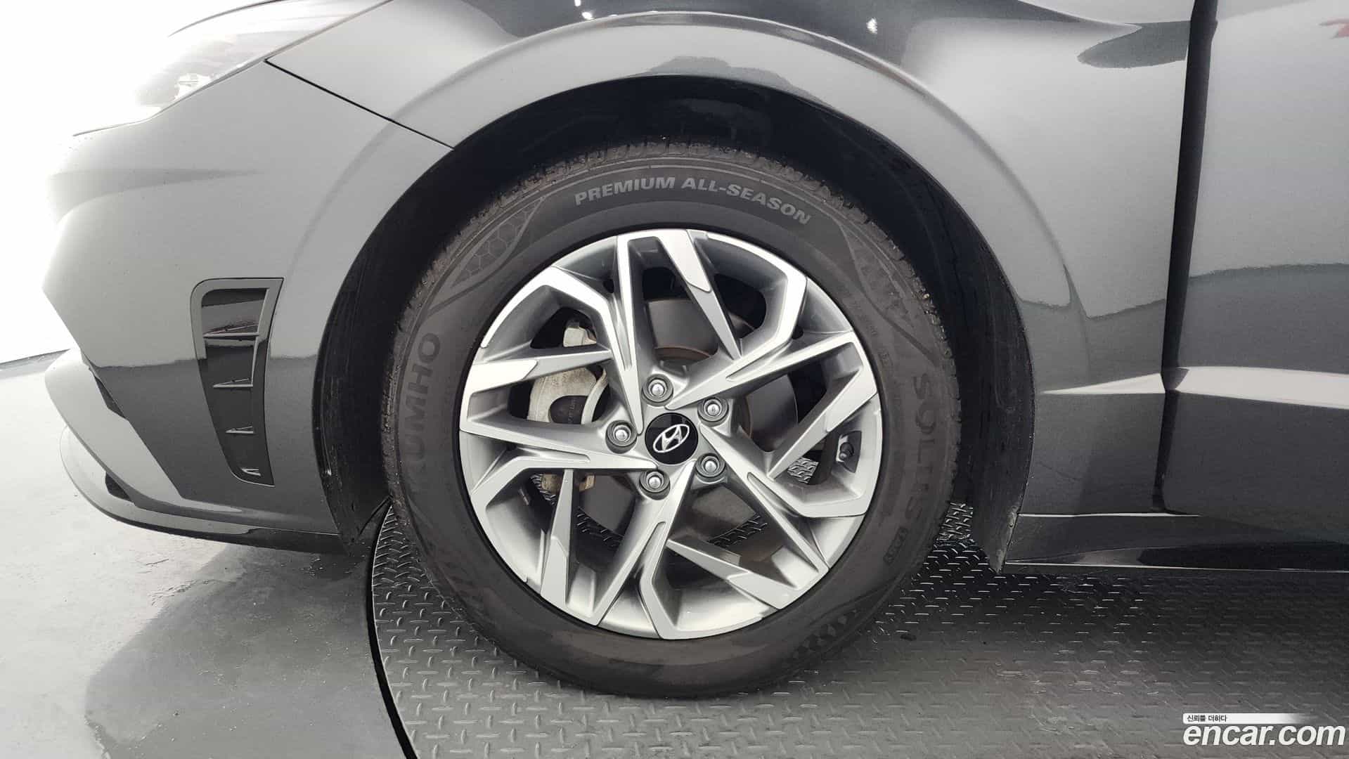 Sonata Hyundai 2023.0-OUTER-005