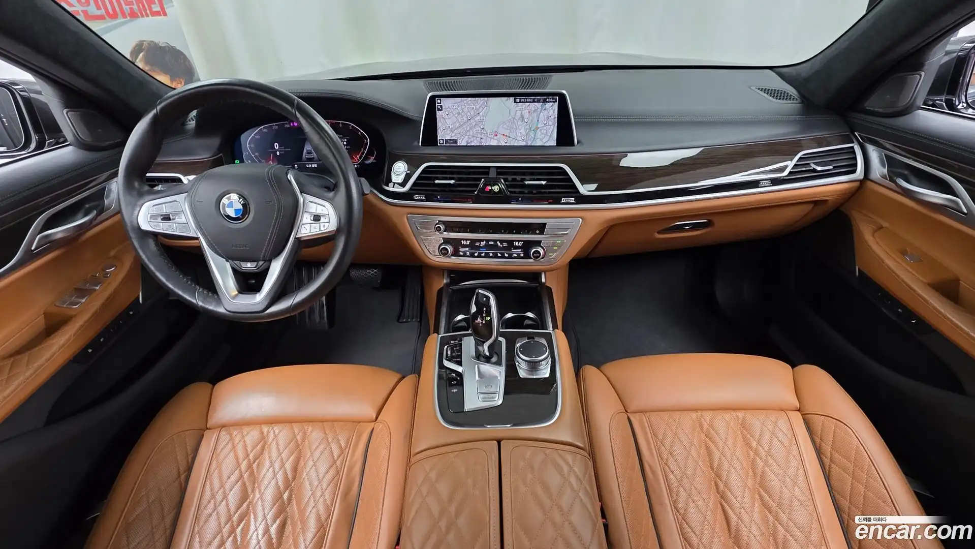 7-Series BMW 2021.6-INNER-007