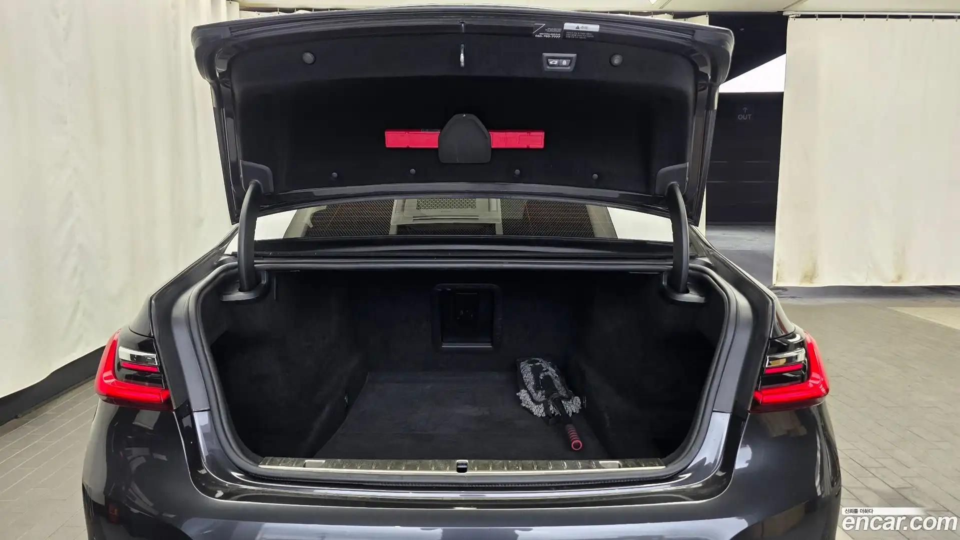 7-Series BMW 2021.6-OPTION-024