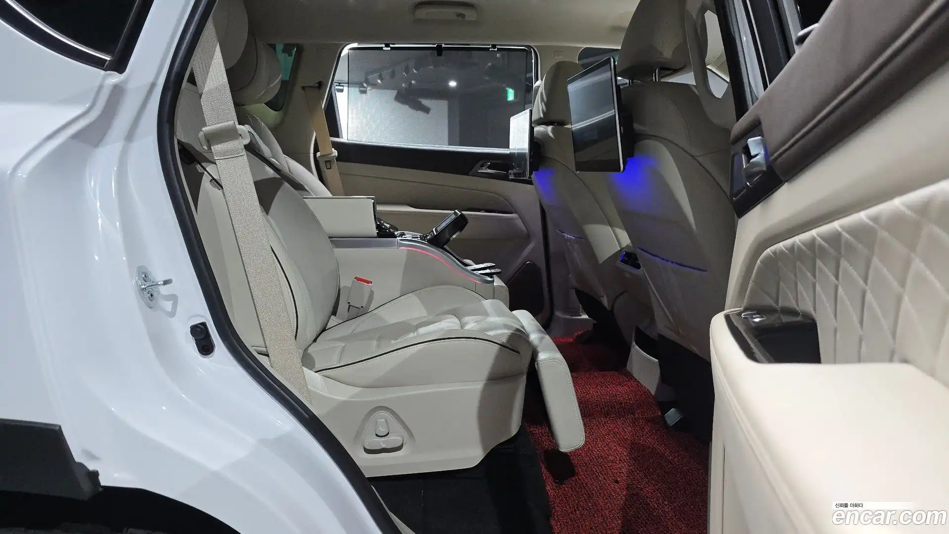 Rexton KG Mobility 2024.6-OPTION-015