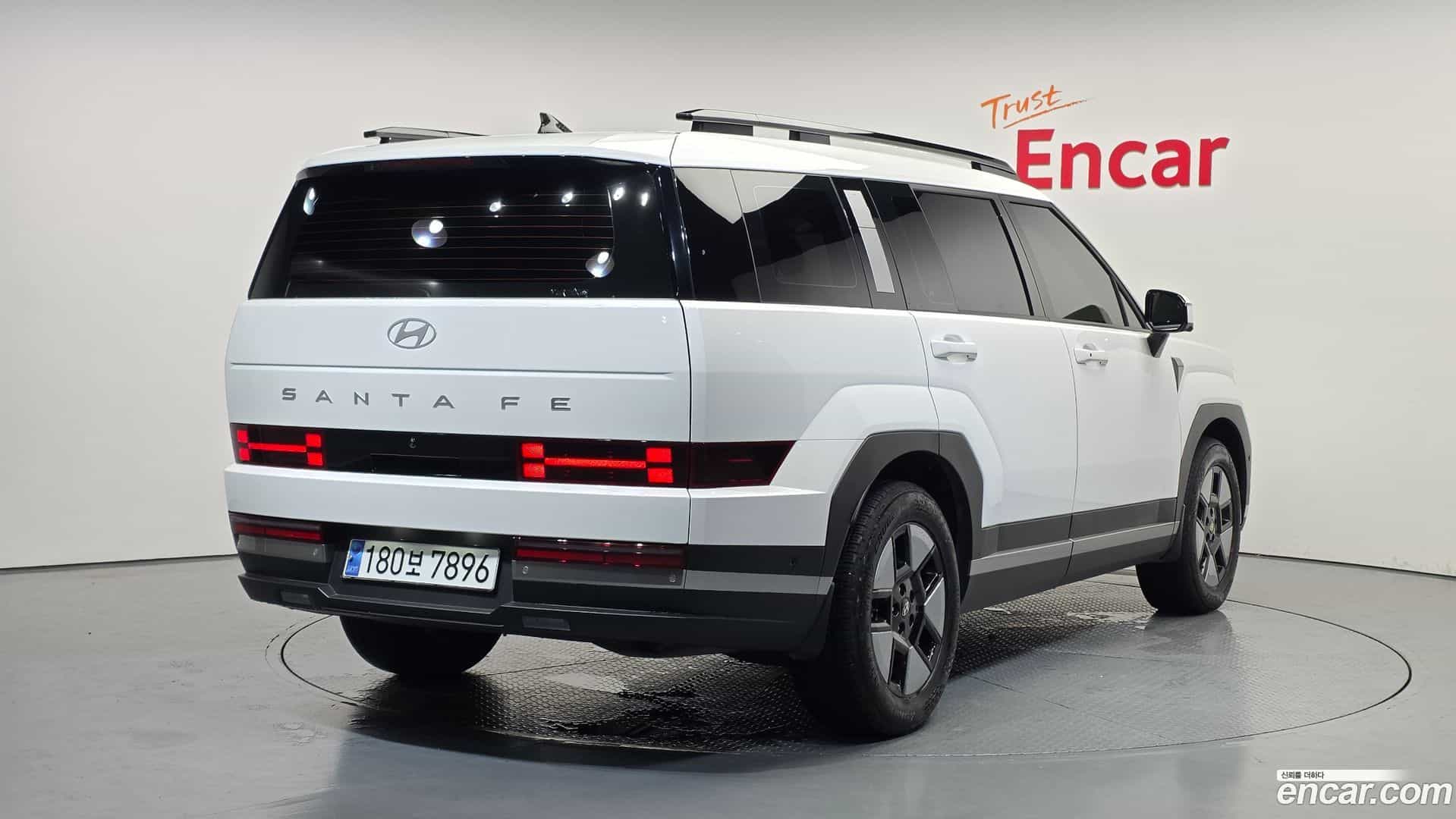 Santafe Hyundai 2023.11-OUTER-002